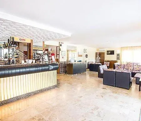 Rosy Hotel