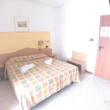 Rosy Bellaria-Igea Marina