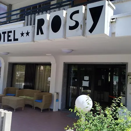 Rosy Hotel 2*